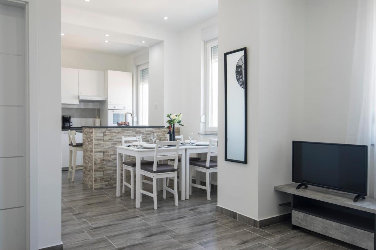 Pleasure Sea View Apartment Zadar Exterior photo